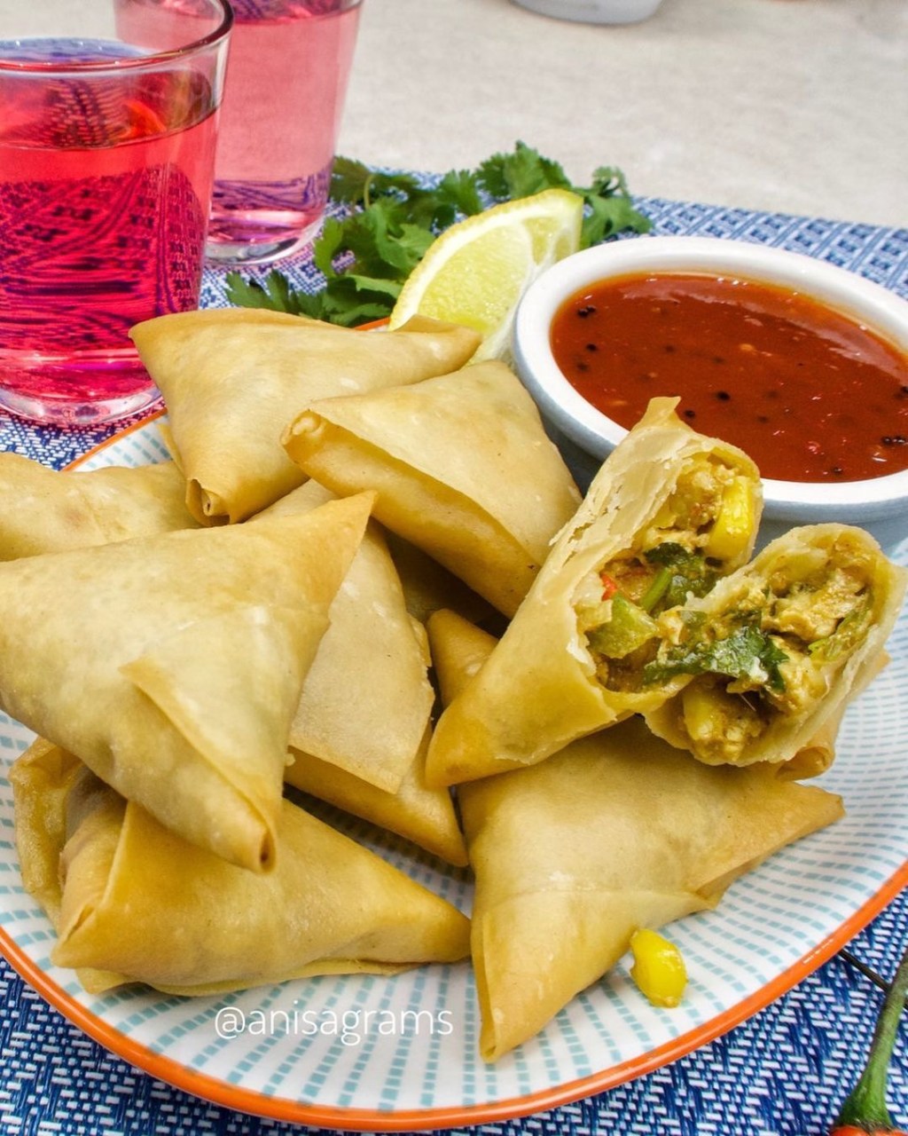 Chicken Tikka Samosas